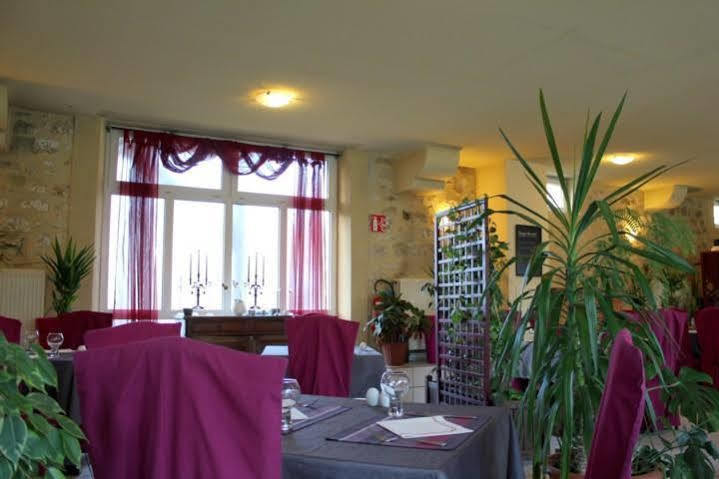 Hotel Restaurant Du Mee Le Mée-sur-Seine Exterior foto